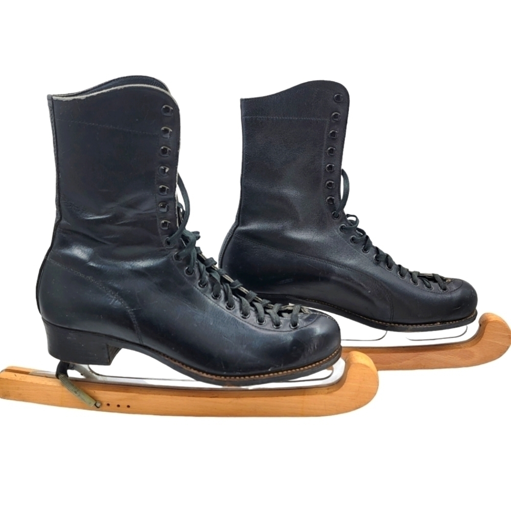 Vintage Black Riedell 493/250 ice skates w size 7.5